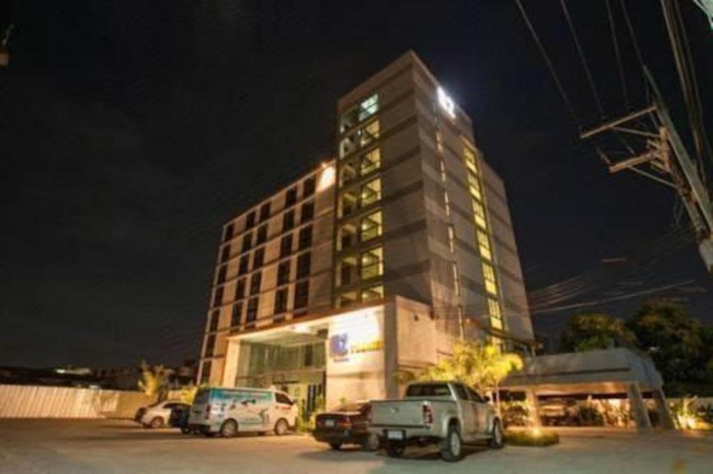B2 South Pattaya Premier Hotel Extérieur photo